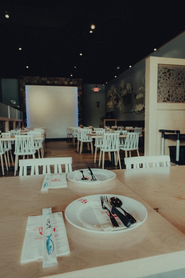 Top choix de chaises blanches pour restaurants à bastia